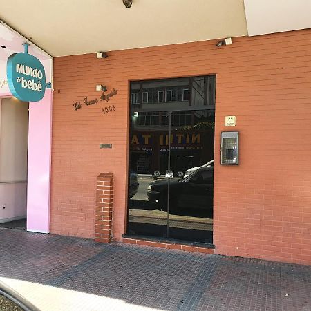 테레소폴리스 Apartamento De Frente Na Avenida Principal 아파트 외부 사진
